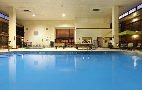 Holiday Inn ג'ונסבורו מראה חיצוני תמונה